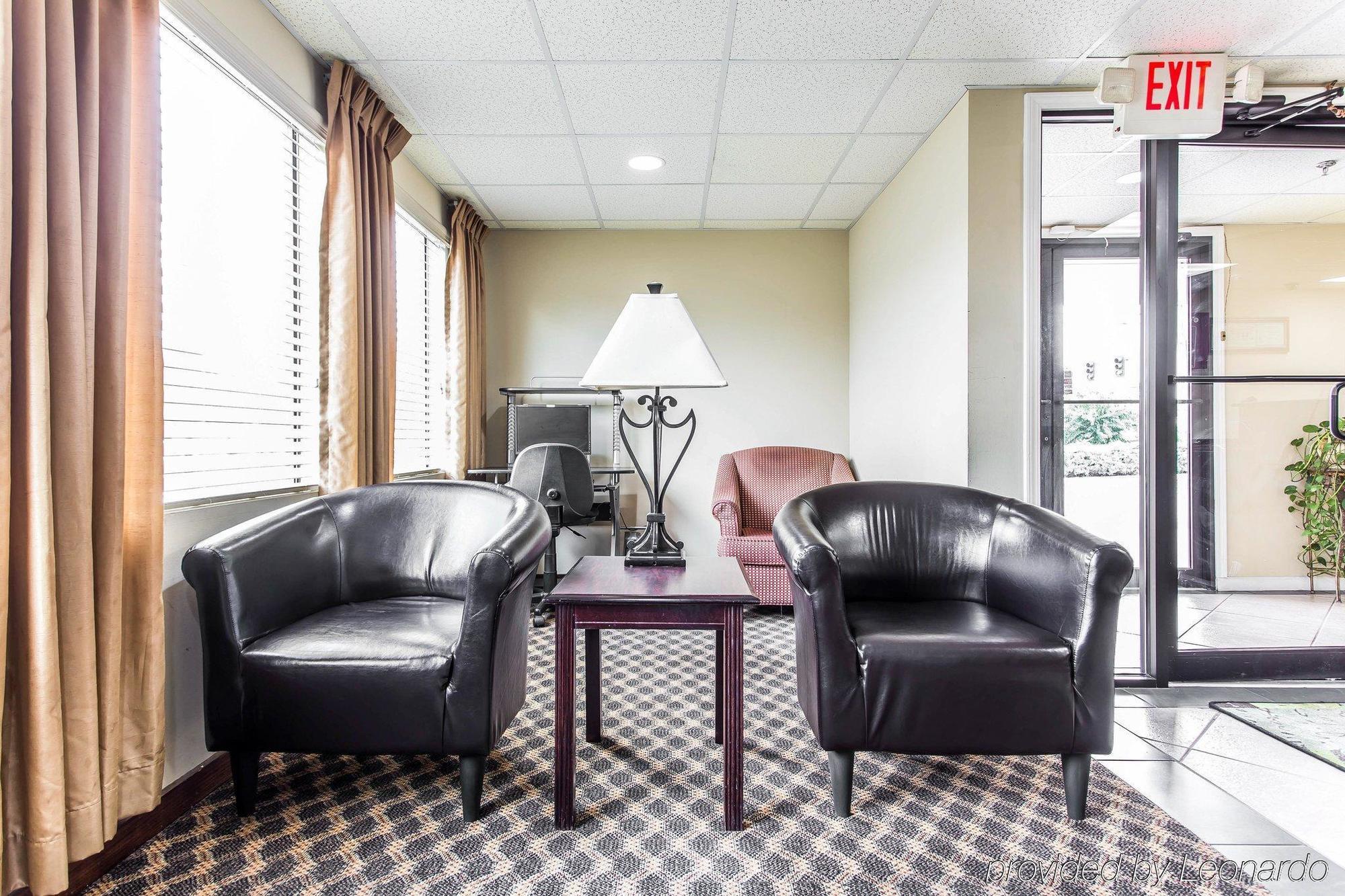 Rodeway Inn فوريست بارك المظهر الخارجي الصورة